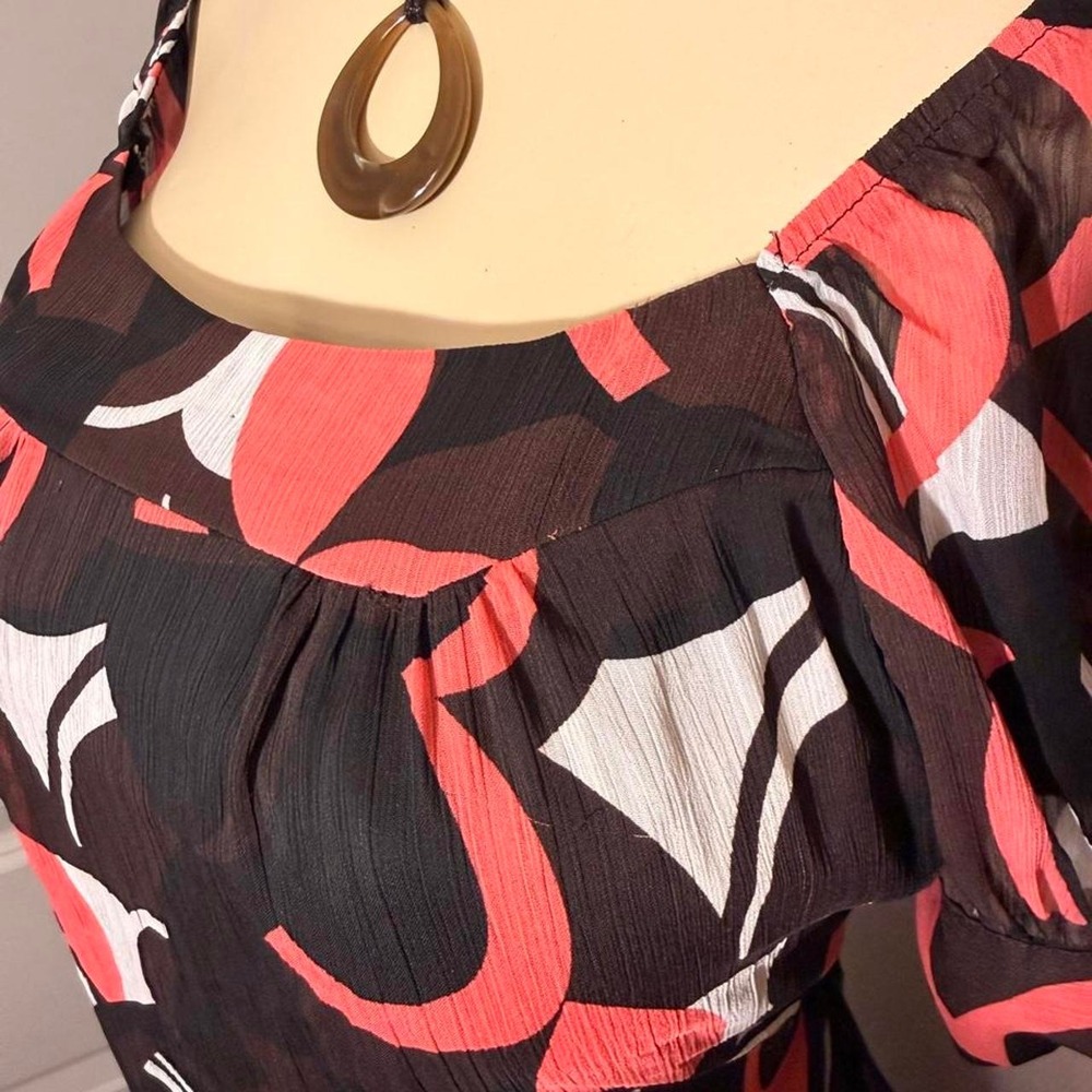 Y2K ninety pink/black graphic print on or off the shoulder top - Picture 7 of 8